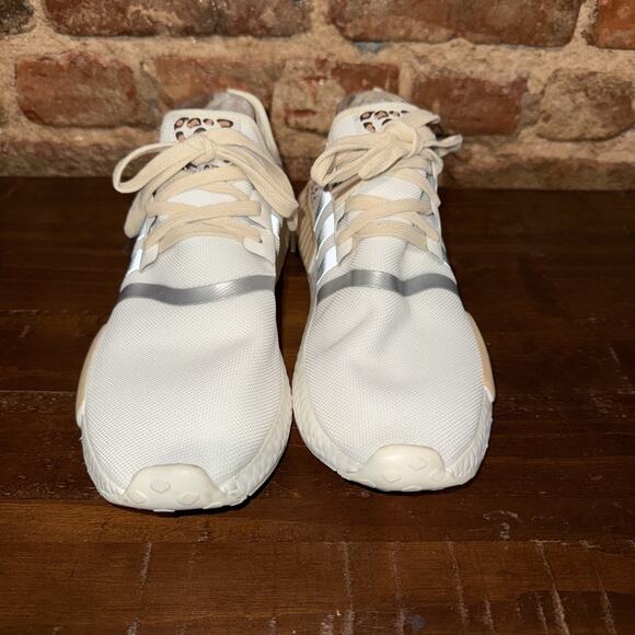 Adidas Leopard Accent White Sneakers Women’s Size 10.5 - Picture 2 of 5